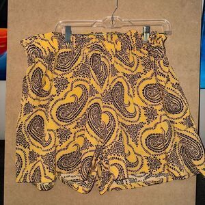 Paisley Print Yellow Women's Shorts